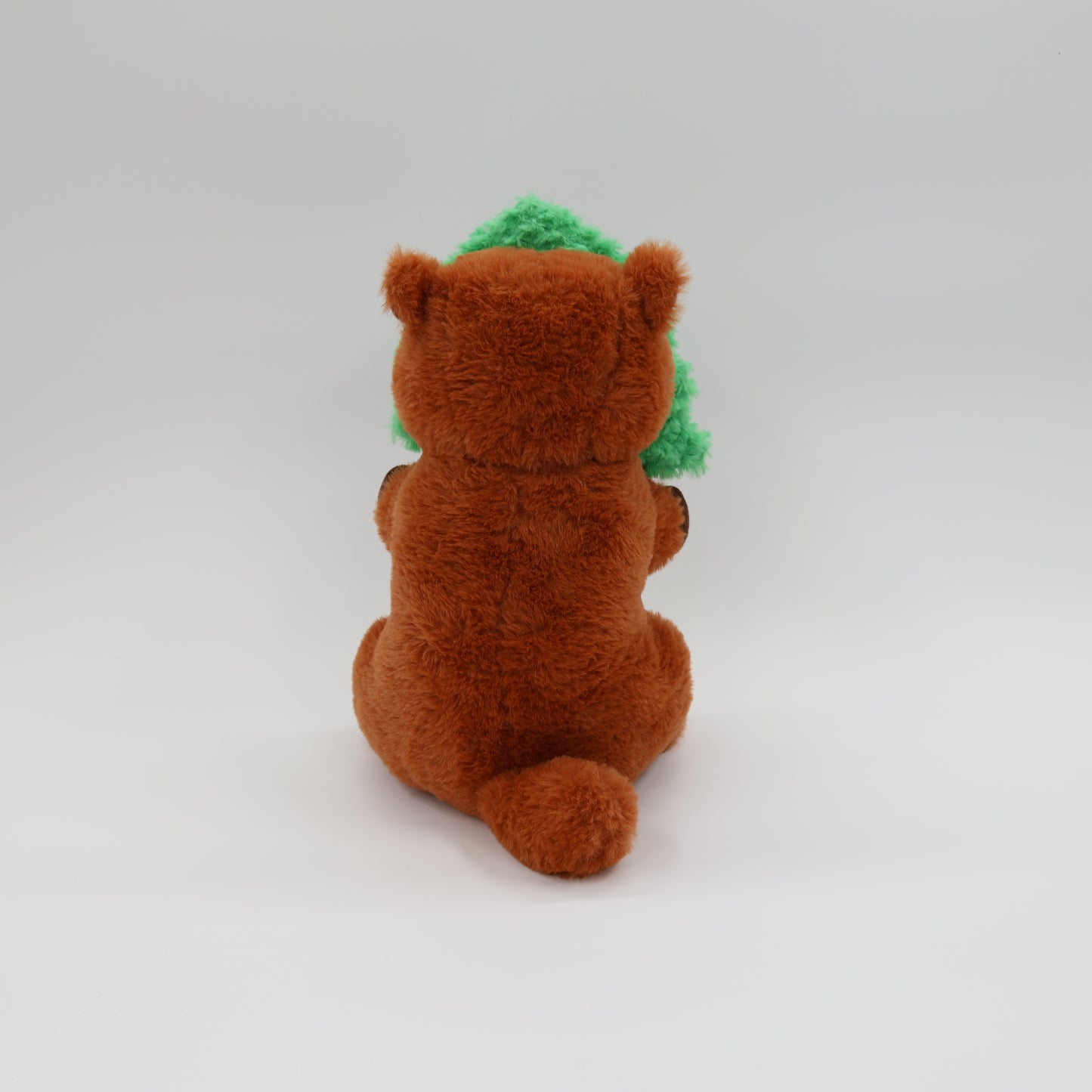 Capybara with Christmas Tree 11"
